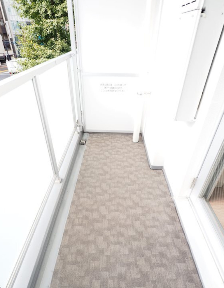 レジディア文京本郷lllのバルコニー