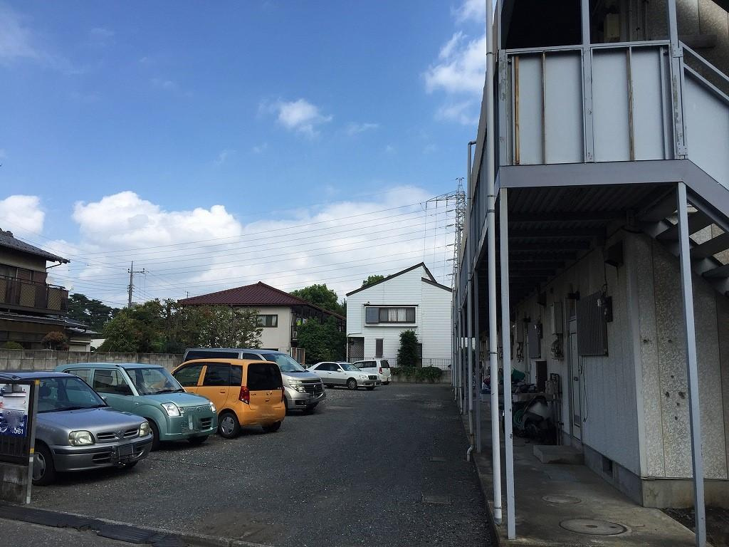 アンソレイユ新所沢の駐車場