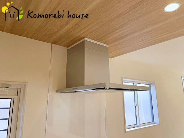 白岡市新白岡8丁目　新築一戸建て　ブルーミングガーデン　04のキッチン|11/10　撮影済み