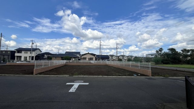 小山市東間々田3丁目（6区画）の外観