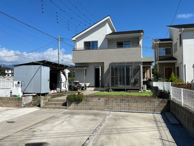 高崎市箕郷町生原４LDK【中古住宅・築約7年】