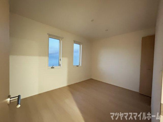 【洋室】 | Ranunculus