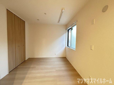 【洋室】 | Ranunculus