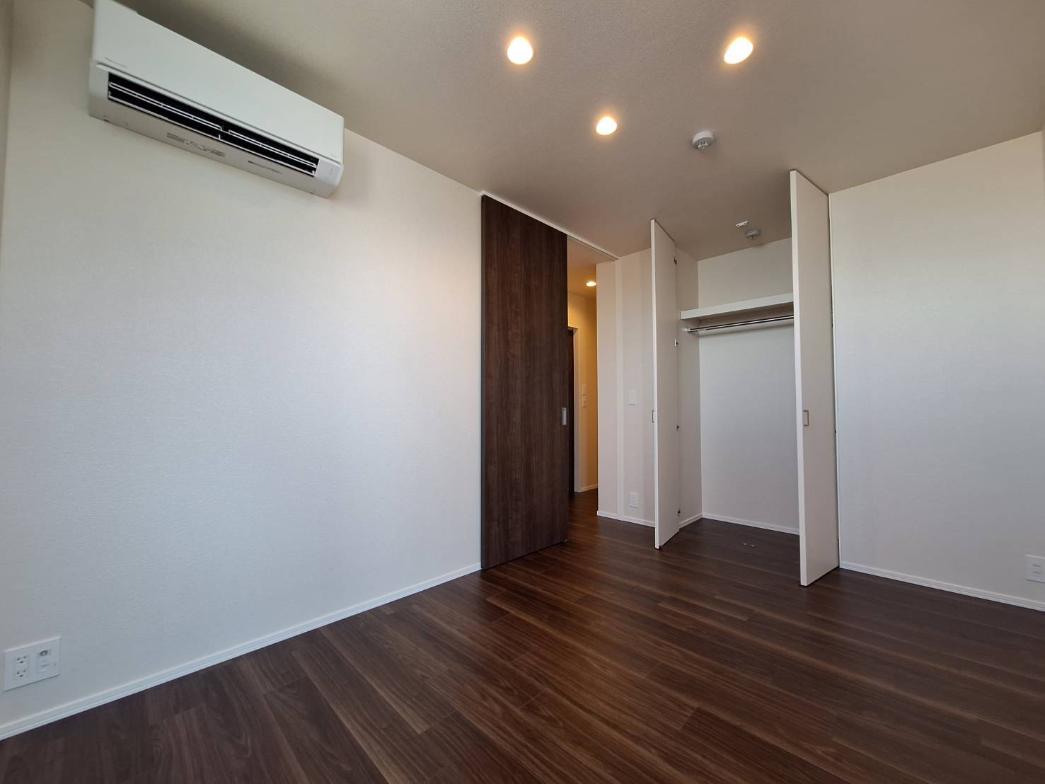 ブラッサム東海岸の洋室