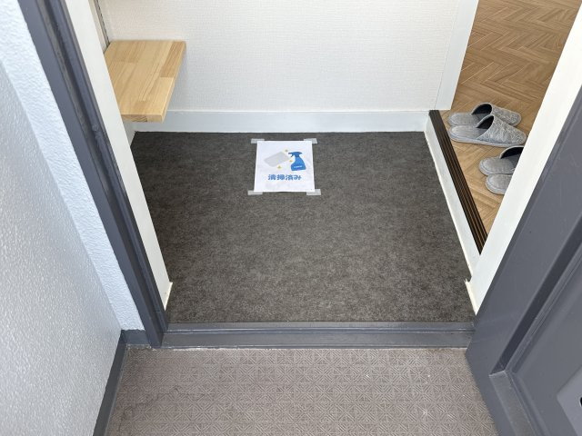 リノグランベル姫路の玄関