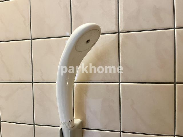 ＳＩＮＡＪＹＵＲＩＭＥ・ＧＲＥＥＮ（シナジュライム・グリーン）の浴室