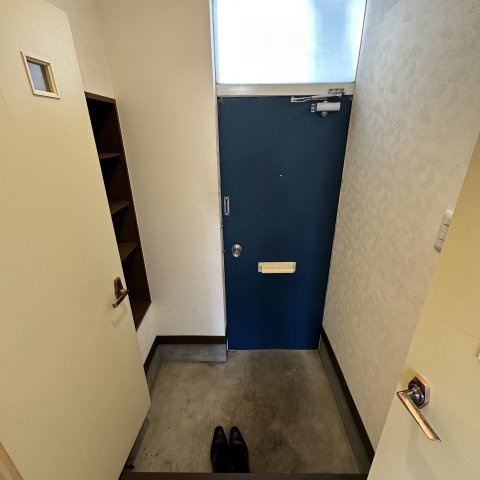 リバーヒルズの玄関