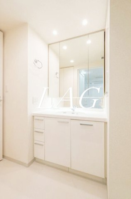 【洗面所】 | シティハウス東京新橋 | 洗面台です。