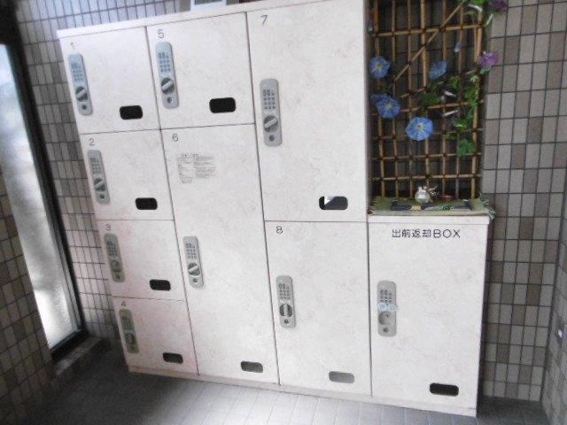 メイブラッサムのその他共用部分|宅配ボックス付き