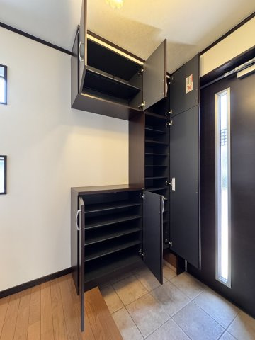 駿河台１丁目戸建て（太陽光発電利用可）