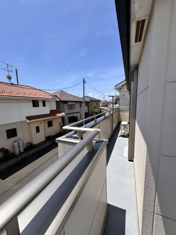 駿河台１丁目戸建て（太陽光発電利用可）のバルコニー
