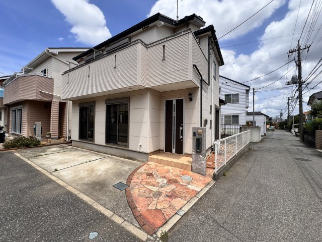 駿河台１丁目戸建て（太陽光発電利用可）の外観