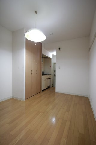 コーポリバーサイドの洋室|※参考写真