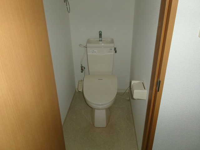 ノーブルハイム樽屋町のトイレ