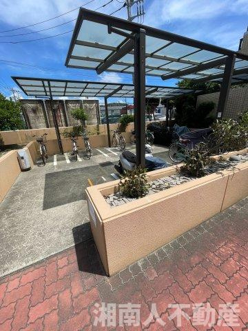 ディアコート逗子海岸の駐輪場