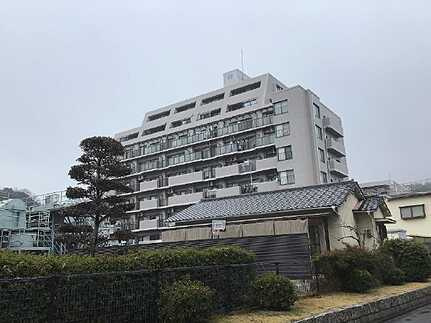 コープ野村新井口の外観