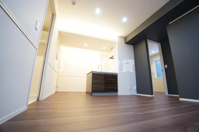 D-ROOM新宿ⅠーＡ棟の居間・リビング