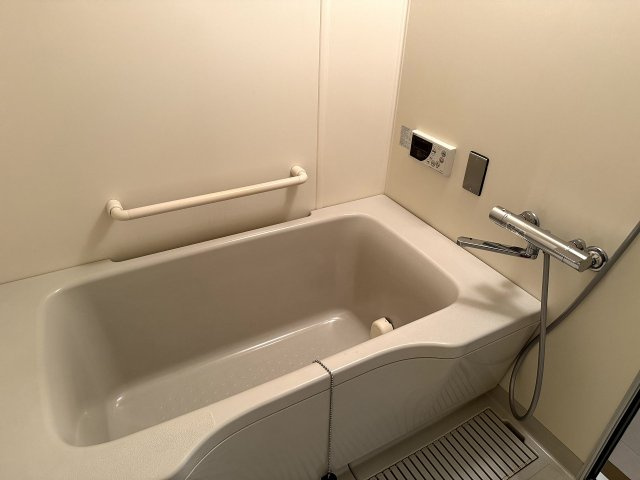 県営伊川谷第2高層住宅1号棟の浴室