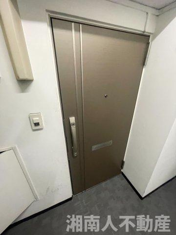 逗子シーサイドハイツの玄関|落ち着いた玄関です