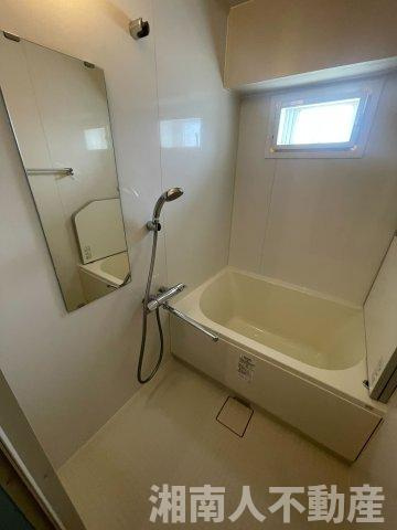 逗子シーサイドハイツの浴室|ゆったり過ごせるお風呂です