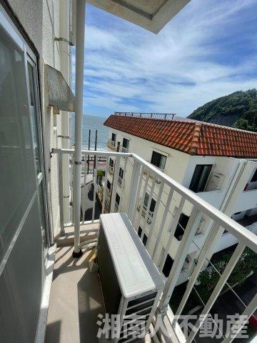 逗子シーサイドハイツのバルコニー|バルコニー付きです