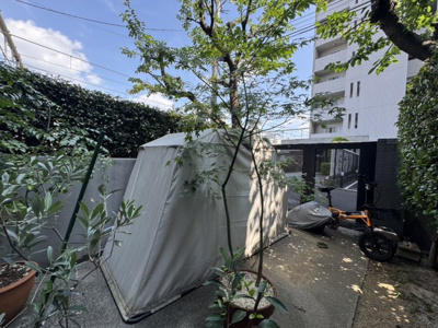 【庭】 | エクセルシオール新宿西戸山