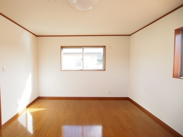 【洋室】 | 中古戸建　米沢市万世町牛森 | ★内覧予約でブランド米2kg★