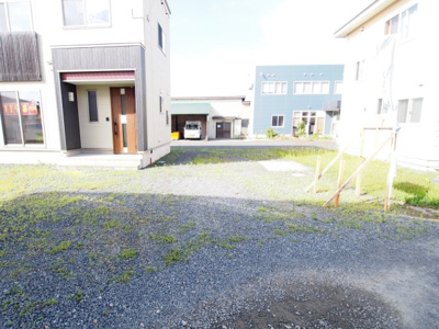 【駐車場】 | 中古戸建　米沢市万世町牛森 | ★内覧予約でブランド米2kg★