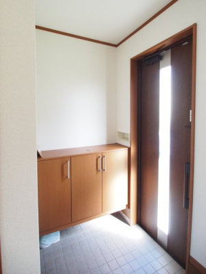 【玄関】 | 中古戸建　米沢市万世町牛森 | ★内覧予約でブランド米2kg★