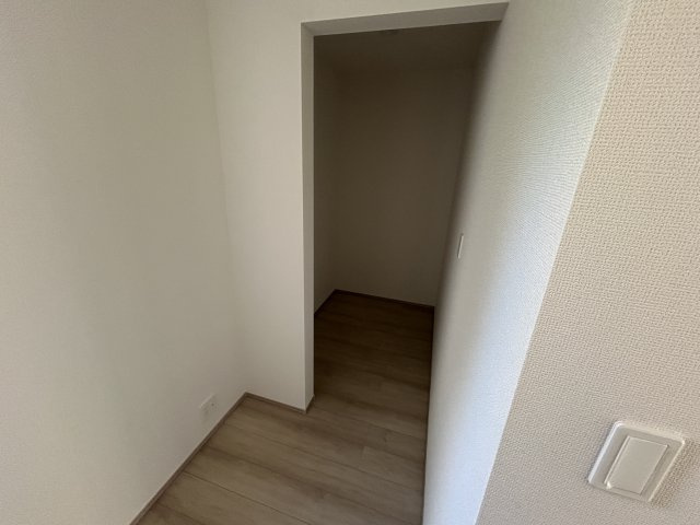 三木市志染町東自由が丘１丁目　　　　　の収納