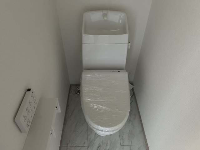 三木市志染町東自由が丘１丁目　　　　　のトイレ