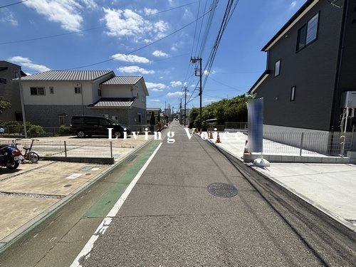 【仲介手数料０円】伊勢原市沼目4丁目　新築一戸建て　全5棟の前面道路含む現地写真|伊勢原市沼目4丁目　新築一戸建て　全4棟