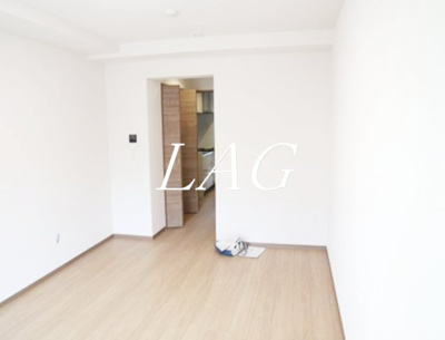 【居間・リビング】 | ウィンドテラス市川真間 | 洋室のお部屋です。