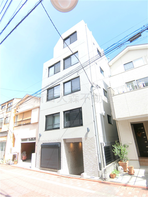 I SOLEA UNOKIの外観|2021年5月築　RC鉄筋コンクリート造地上4階建て総戸数13戸インターネット無料
東京都大田区鵜の木2丁目　東急多摩川線鵜の木駅徒歩2分、東急池上線久が原駅徒歩14分