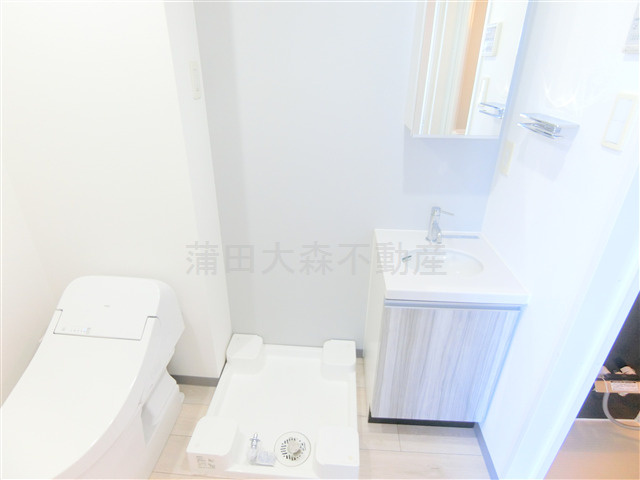 I SOLEA UNOKIの洗面所|洗面所　独立洗面台　室内洗濯機置き場