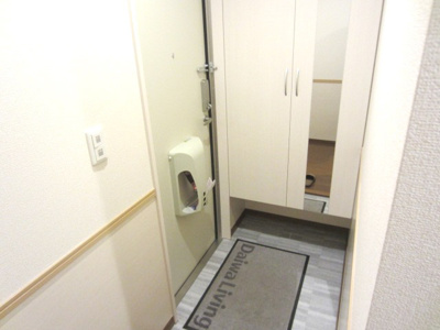 【玄関】 | クレアB棟