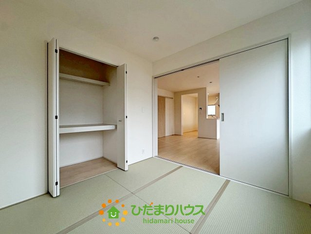 第1加須花崎　新築一戸建て　04　リーブルガーデンの収納|布団や座布団、シーズンものなどの収納にオススメ。