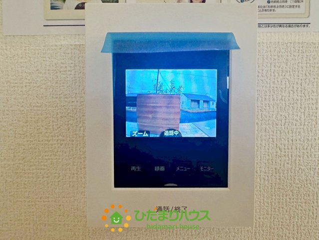 第1加須花崎　新築一戸建て　04　リーブルガーデンのセキュリティ|対面前にモニターで来訪者のお顔が見えて安心。