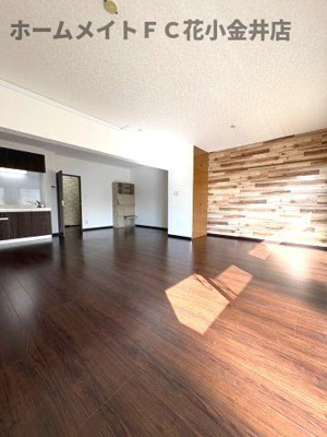 【居間・リビング】 | ガーデンハイツ滝山B棟