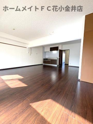 【居間・リビング】 | ガーデンハイツ滝山B棟