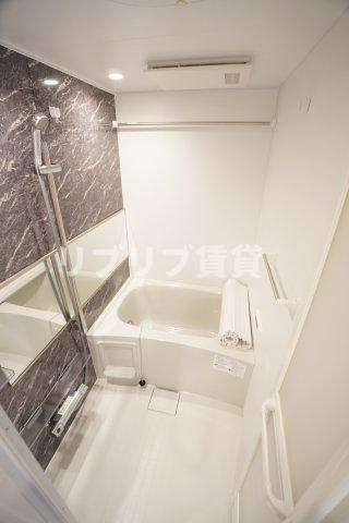 D-ROOM新宿ⅠーＡ棟の浴室