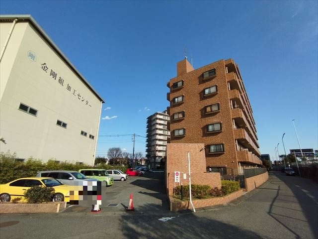 【外観】 | ライオンズマンション坂戸 | 安心のオートロックです