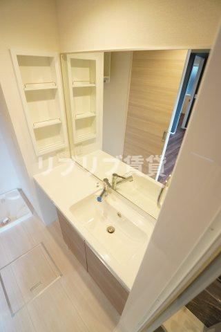 D-ROOM新宿ⅠーＡ棟の洗面所