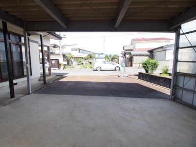 【駐車場】 | 中古戸建　米沢市窪田町窪田 | ★内覧予約でブランド米2kg★