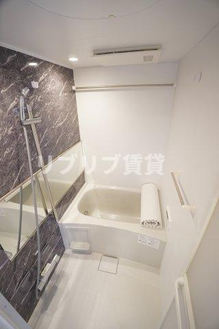 D-ROOM新宿ⅠーＡ棟の浴室