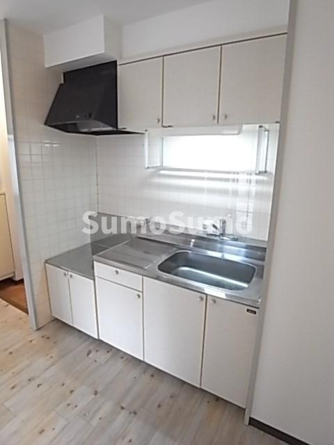 グリュックミリオンベルのキッチン|コンパクトなキッチンで掃除もラクラク