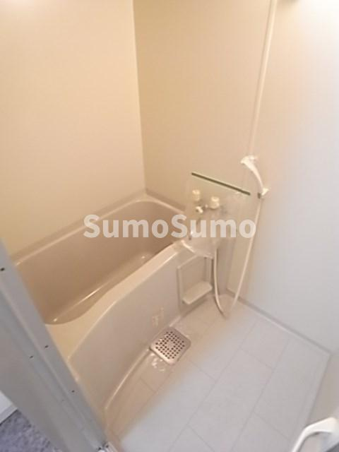 グリュックミリオンベルの浴室|落ち着いた空間のお風呂です