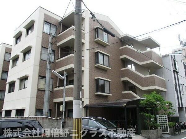 万代東マンション