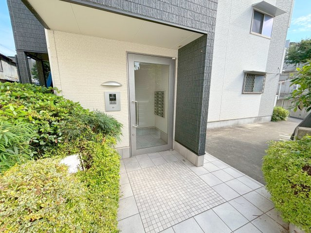 ラ ファヴールのエントランス