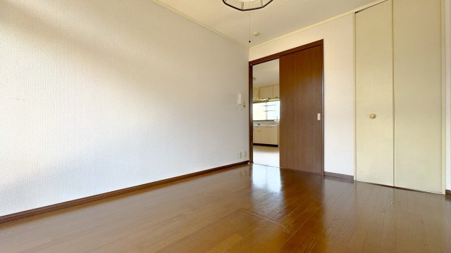 シティハイムエステートＣの洋室